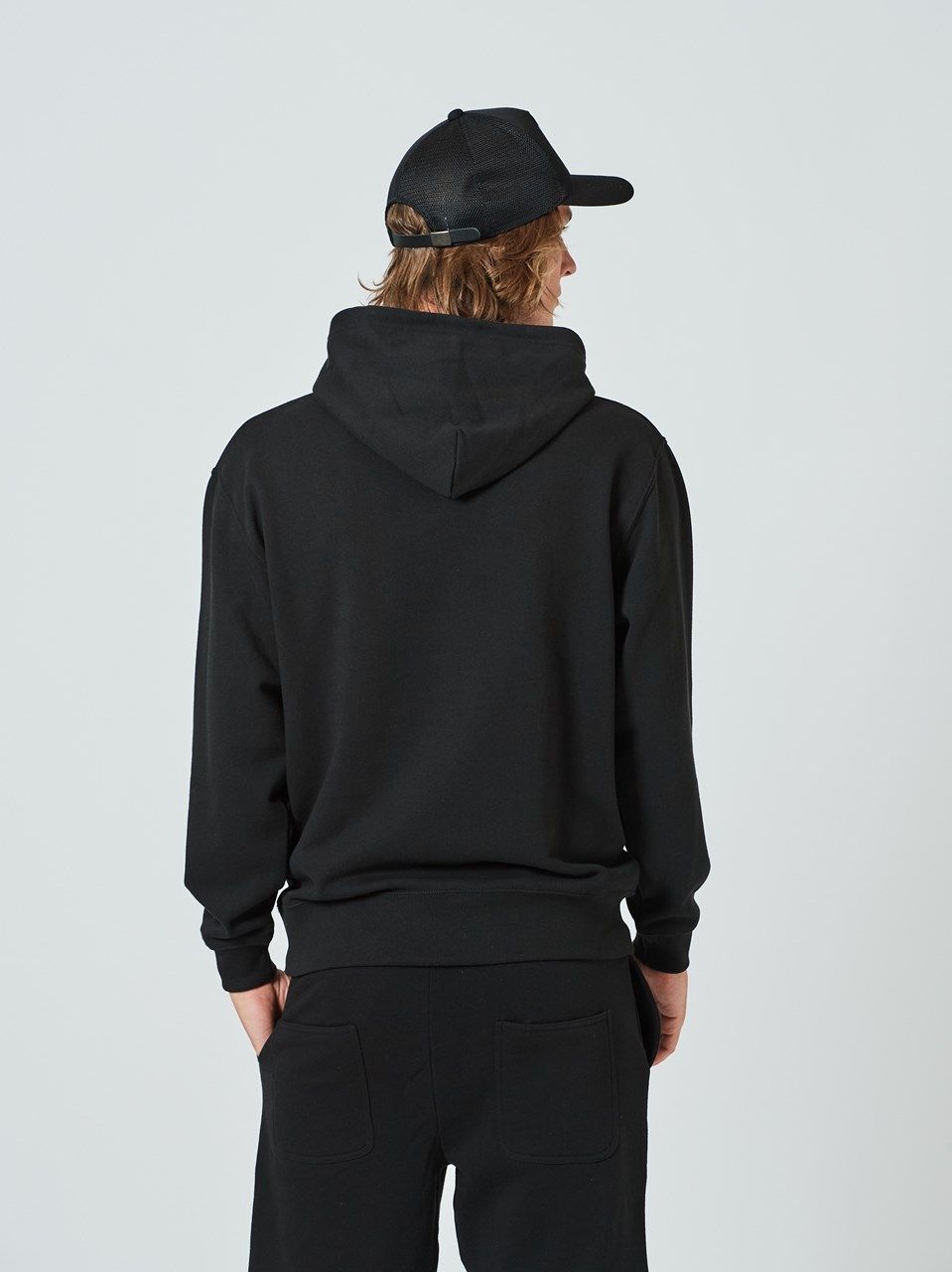 (予約品2023年10月19日18時締め) Script Logo Hooded Sweatshirt / フードスウェット / ブラック