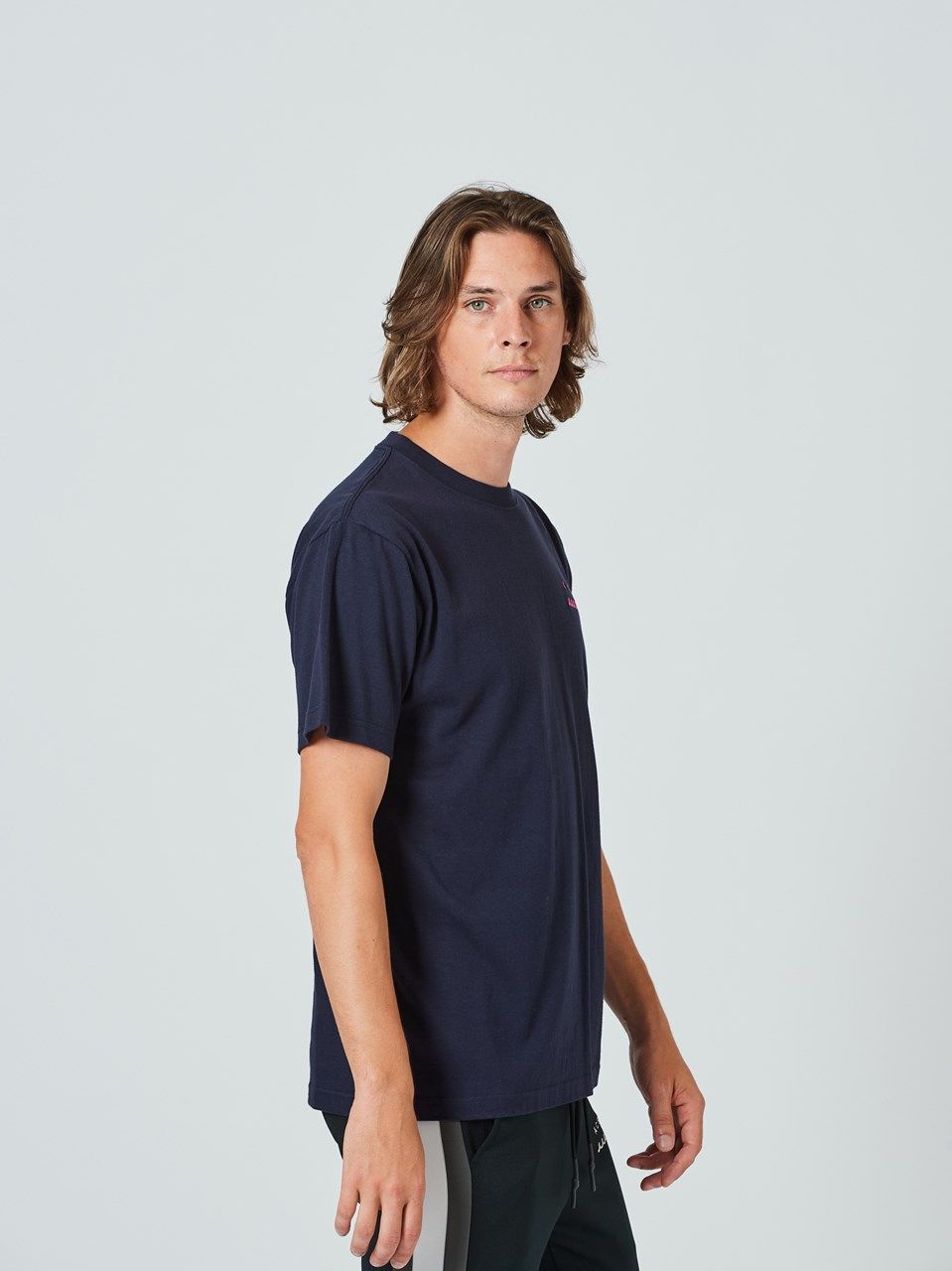 muta Outline Logo Tee / ネイビー 【Acanthus×muta】