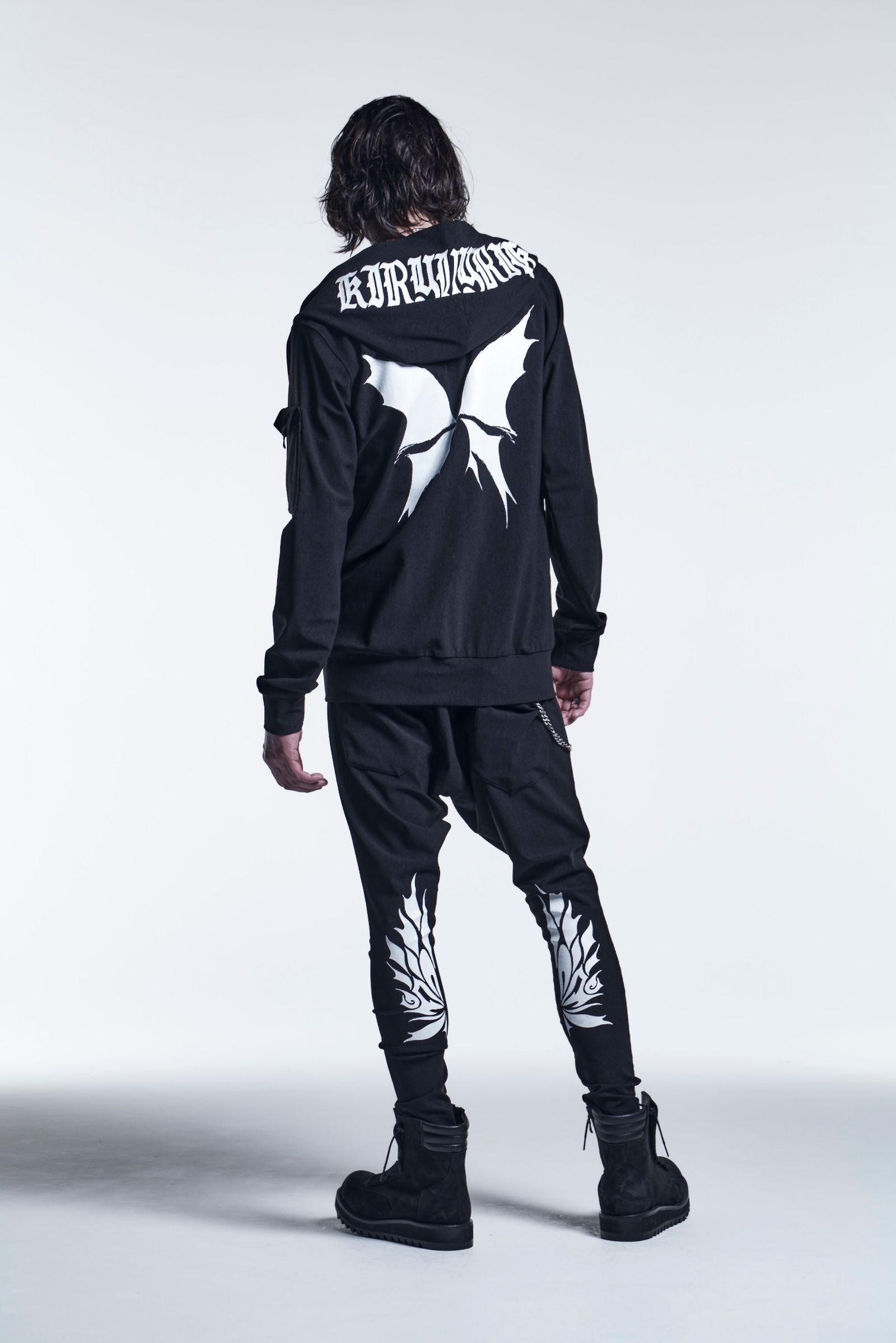 《予約品》 Hoodie HighTension / Black+WhitePrint 【kiryuyrik】 8月入荷予定