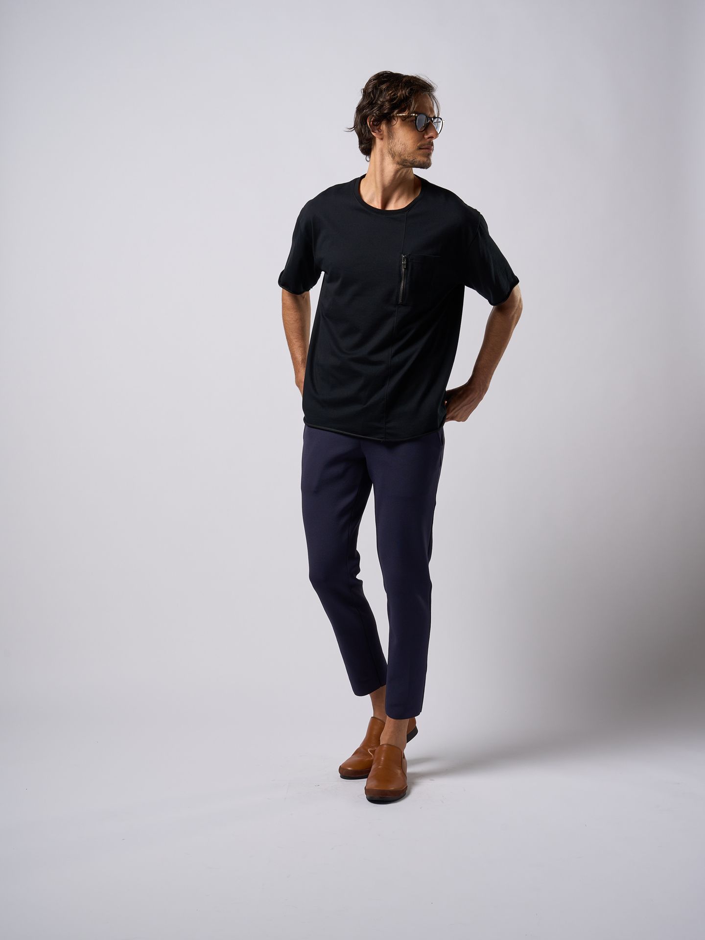 【予約品9月19日 10時締め】 cool touch zip-pocket S/S / Tシャツ / ブラック