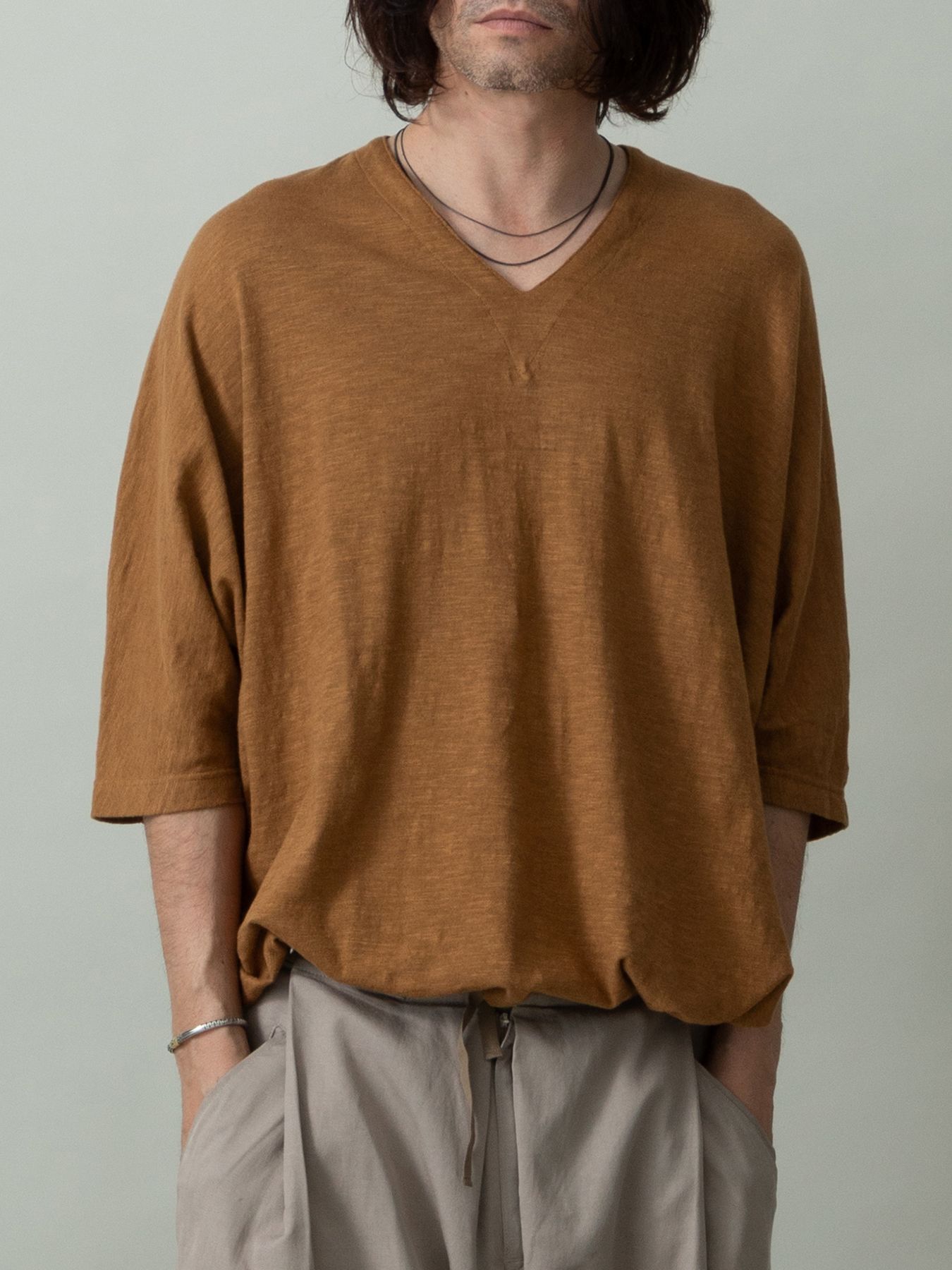 【予約品 2月1日(日) 締切】KITE V-NECK / Vネック ニットT / キャメル