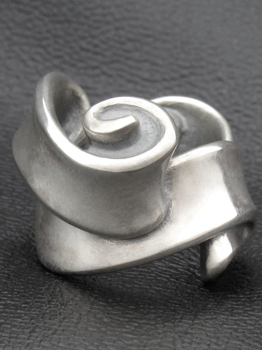 【受注生産品】 Flap Ribbon Ear Cuff / NONE / フラップリボンイヤカフ