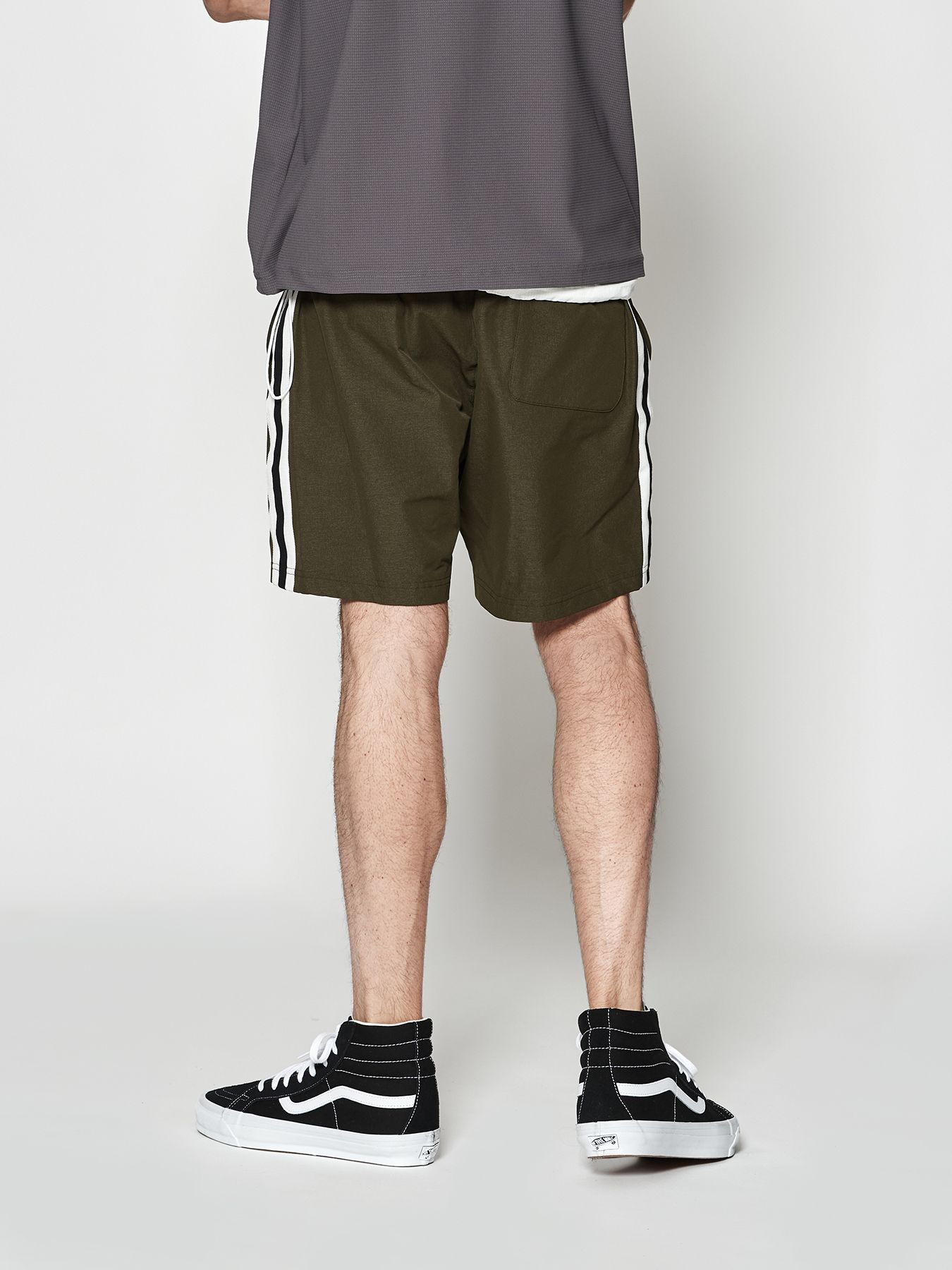 【予約品 10月9日(木) 締切】muta sweet shorts / ショートパンツ / オリーブ【Acanthus × muta MARINE】