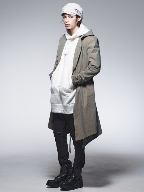 《予約品》 Hoodie / フーディー / ホワイト 【kiryuyrik】 11月以降入荷予定