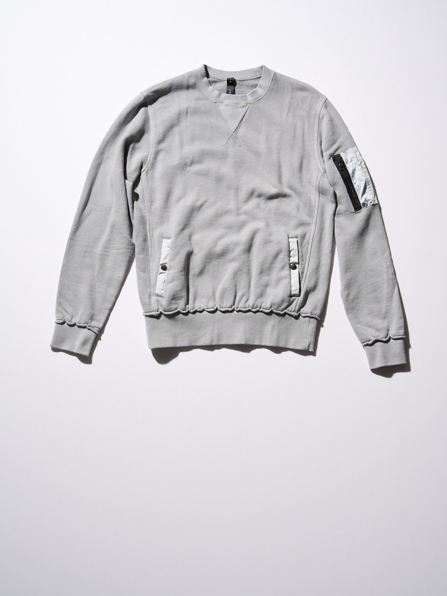 【予約品9月19日 10時締め】 MA-1 sweatshirt / プルオーバースウェット / ライトグレー