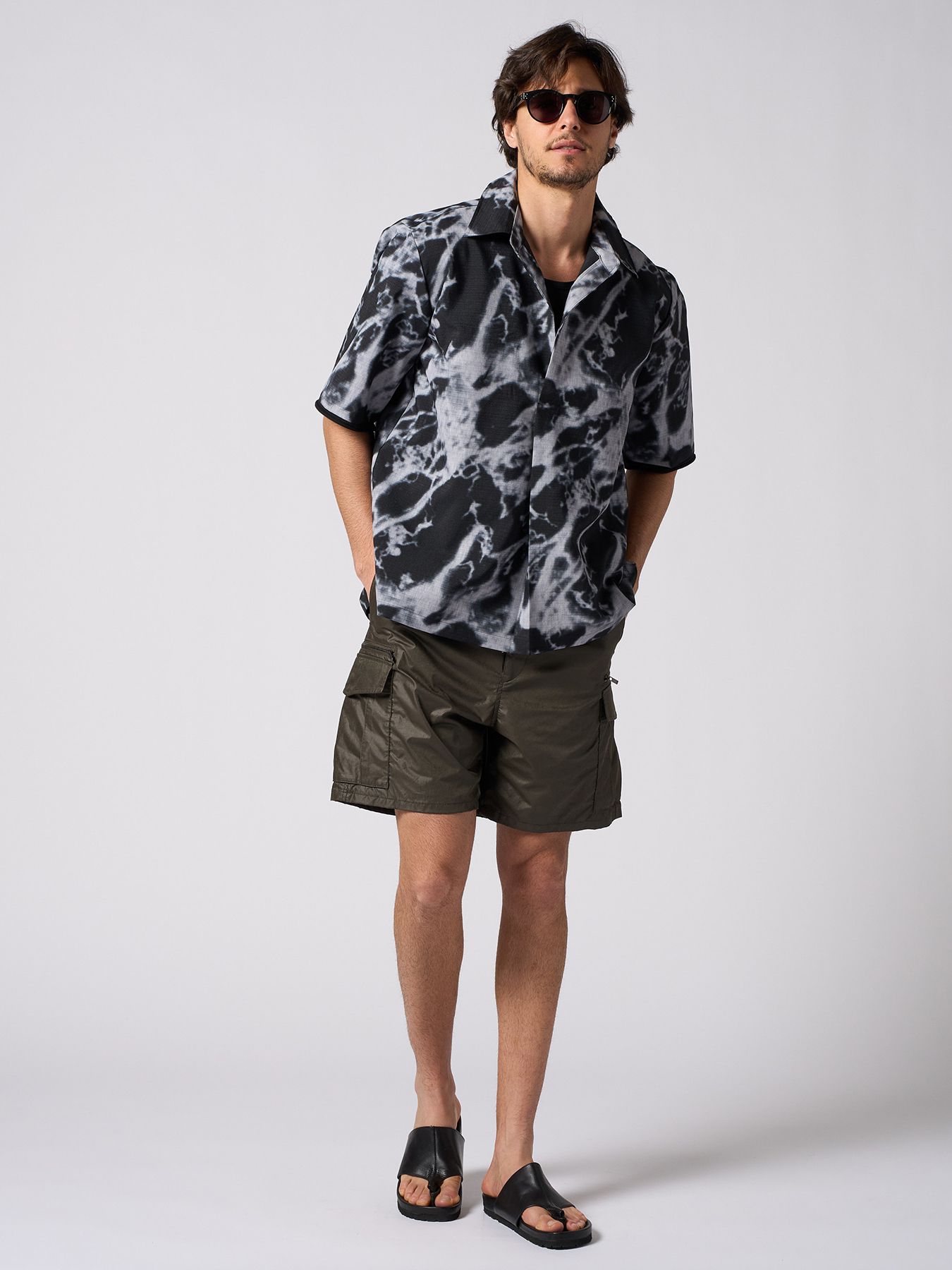 【予約品 1月25日(日) 締切】solid cargo shorts / ソリッド カーゴショーツ / カーキ