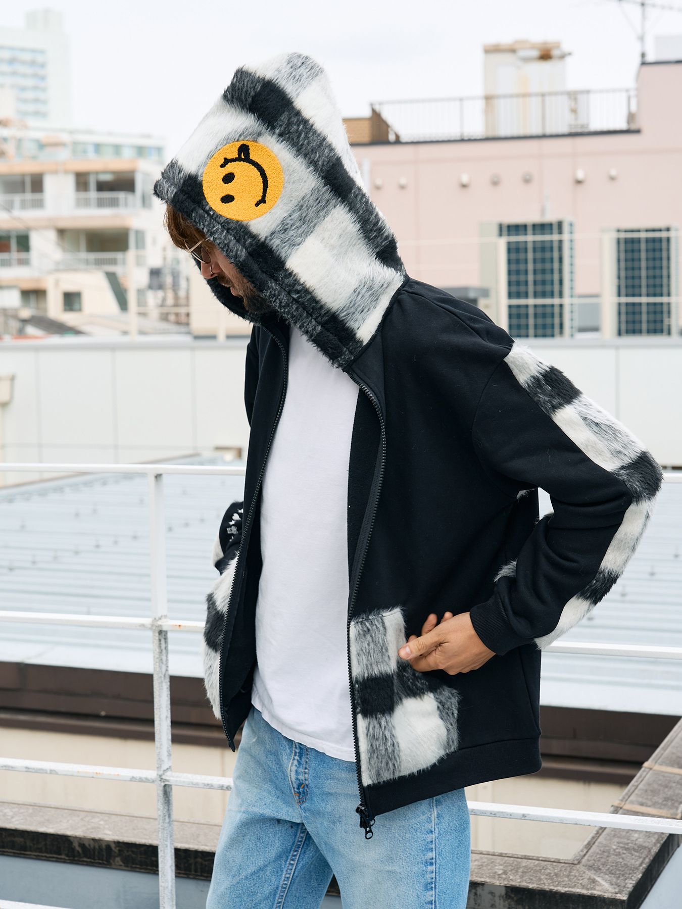 【予約品 5月8日(木) AM10時 締切】 ヘビーウエイト裏毛パイル-シャギーチェックサガラパッチワーク ビックジップワイドパーカー / ブラック