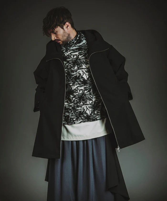 ボリュームネックギャザードレープPO BLACK【NO ID.】