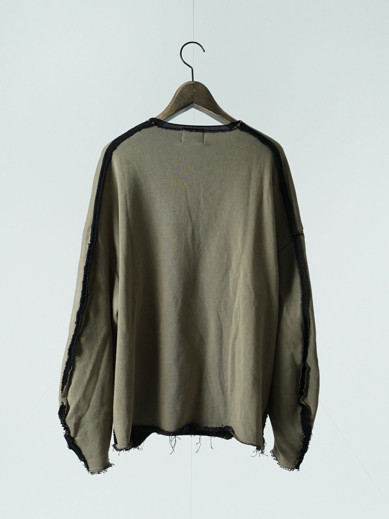 【予約品 5月6日(水) 締切】BRUTE-SWEAT / スウェットトレーナー / ベージュ×ブラック