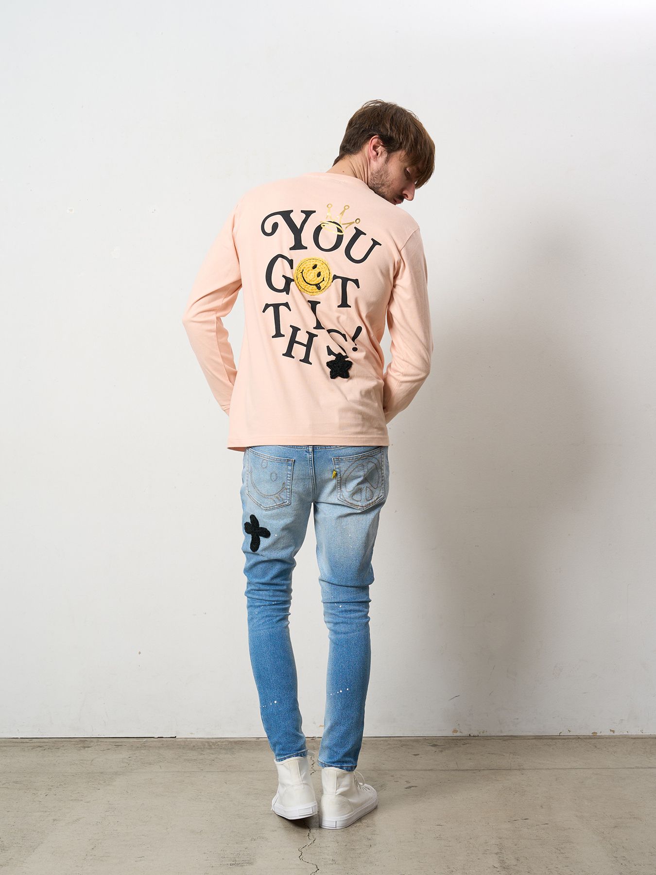 5.6ozコットン天竺 YOU GOT THIS シークインLS Tシャツ / ペールピンク