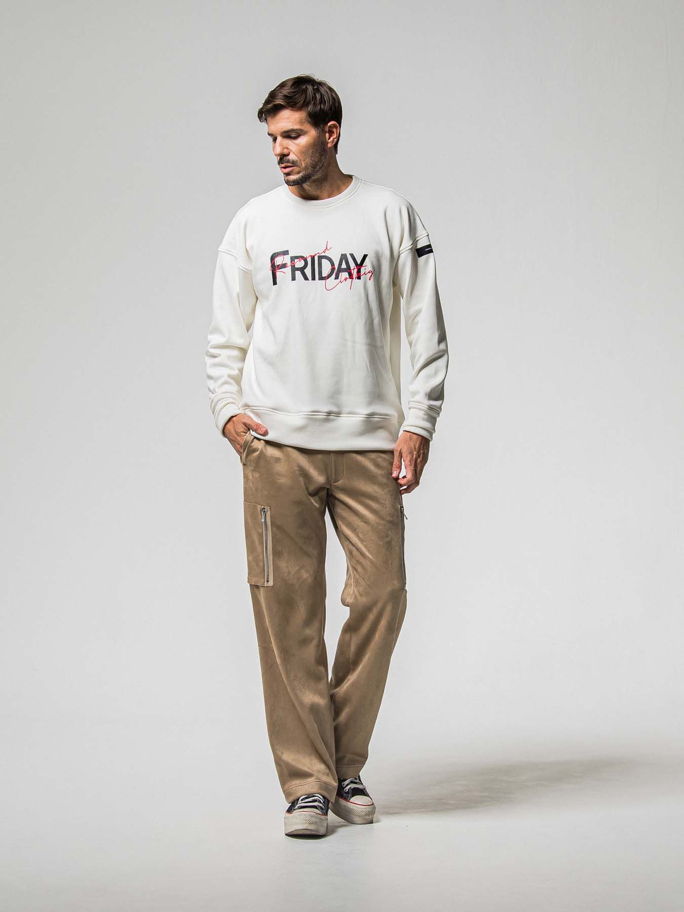 【予約品 8月31日(日) 締切】FRIDAY OLD LOGO VEROURS FLEECE TRAINER / FRIDAYコラボ オールドロゴ ベロアフリース トレーナー / ホワイト