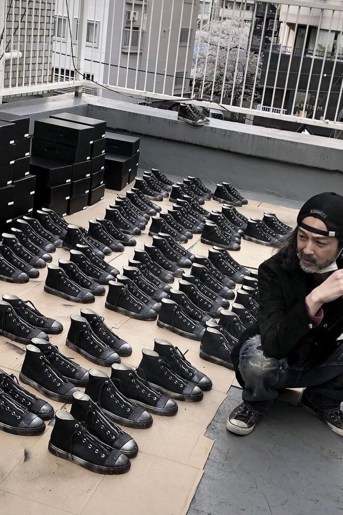 デザイナー本人が手作業にて仕上げ だから数に限りがございます。