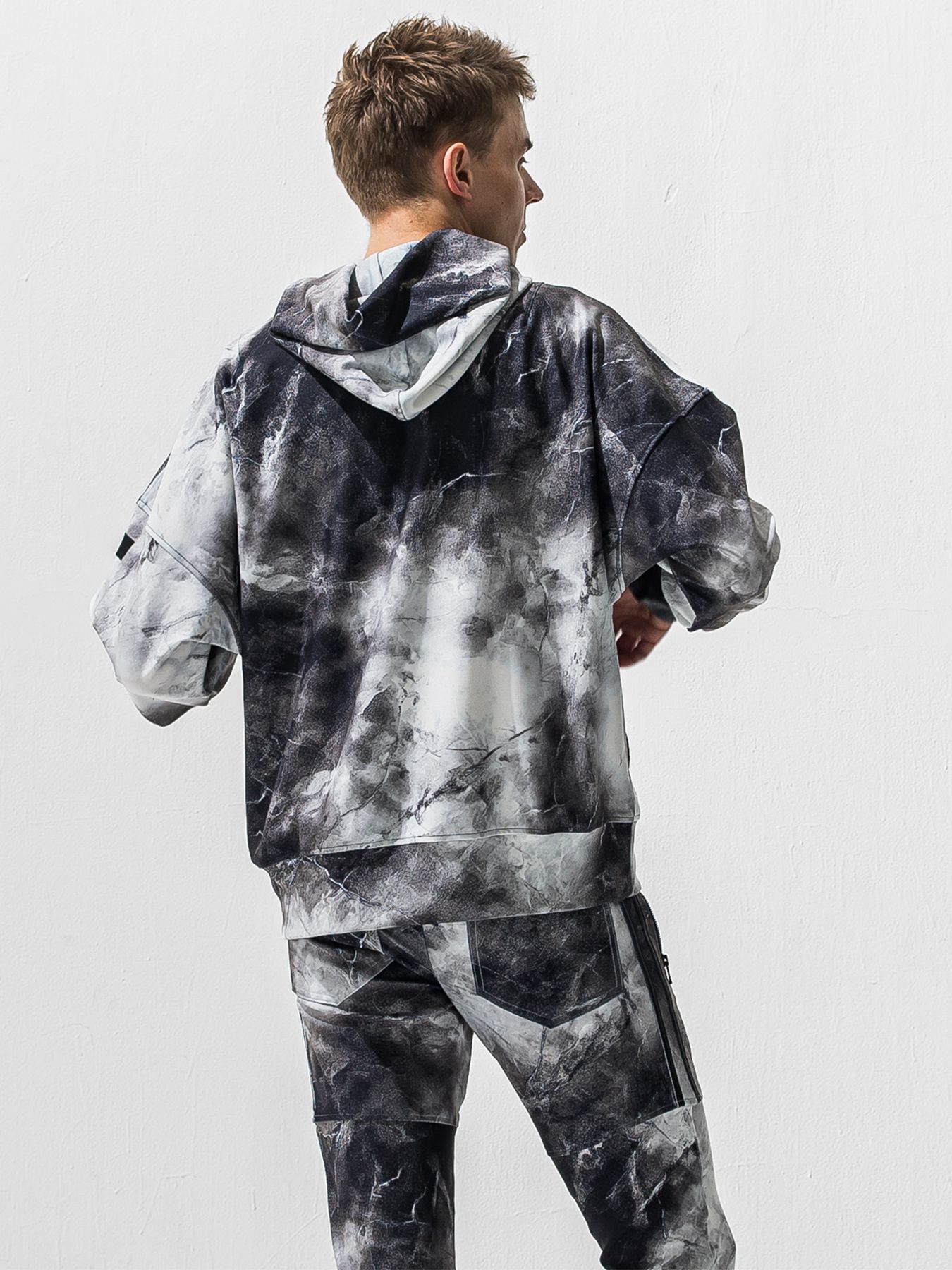 【予約品 9月6日(日) 締切】OVER HOODIE / トリコット オーバーパーカー / マーブルブラック