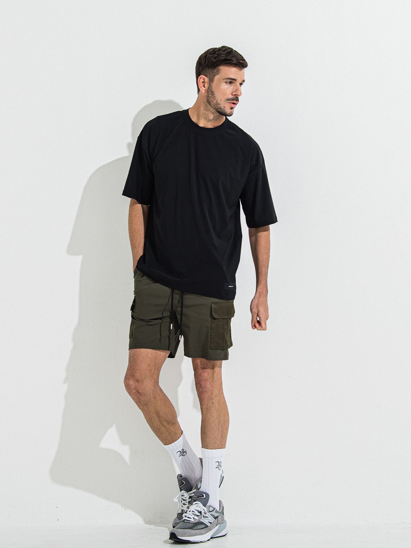 【予約品 】DARRELL CARGO SHORTS / ダレルカーゴショーツ / カーキ