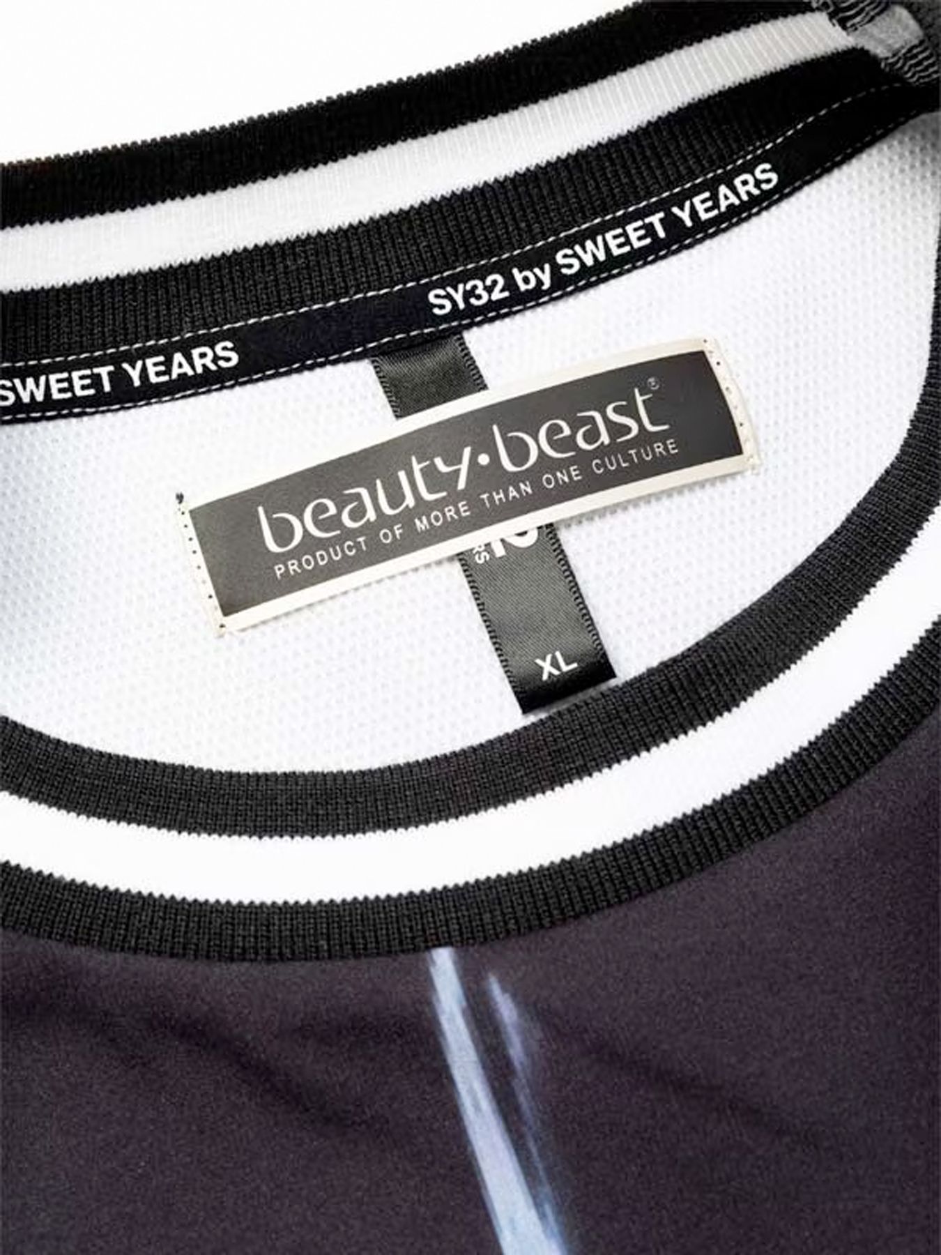 Wネームコラボ beauty:beast × SY32  SWEAT TEE / ブラック×ホワイト【SY32 by SWEET YEARS】