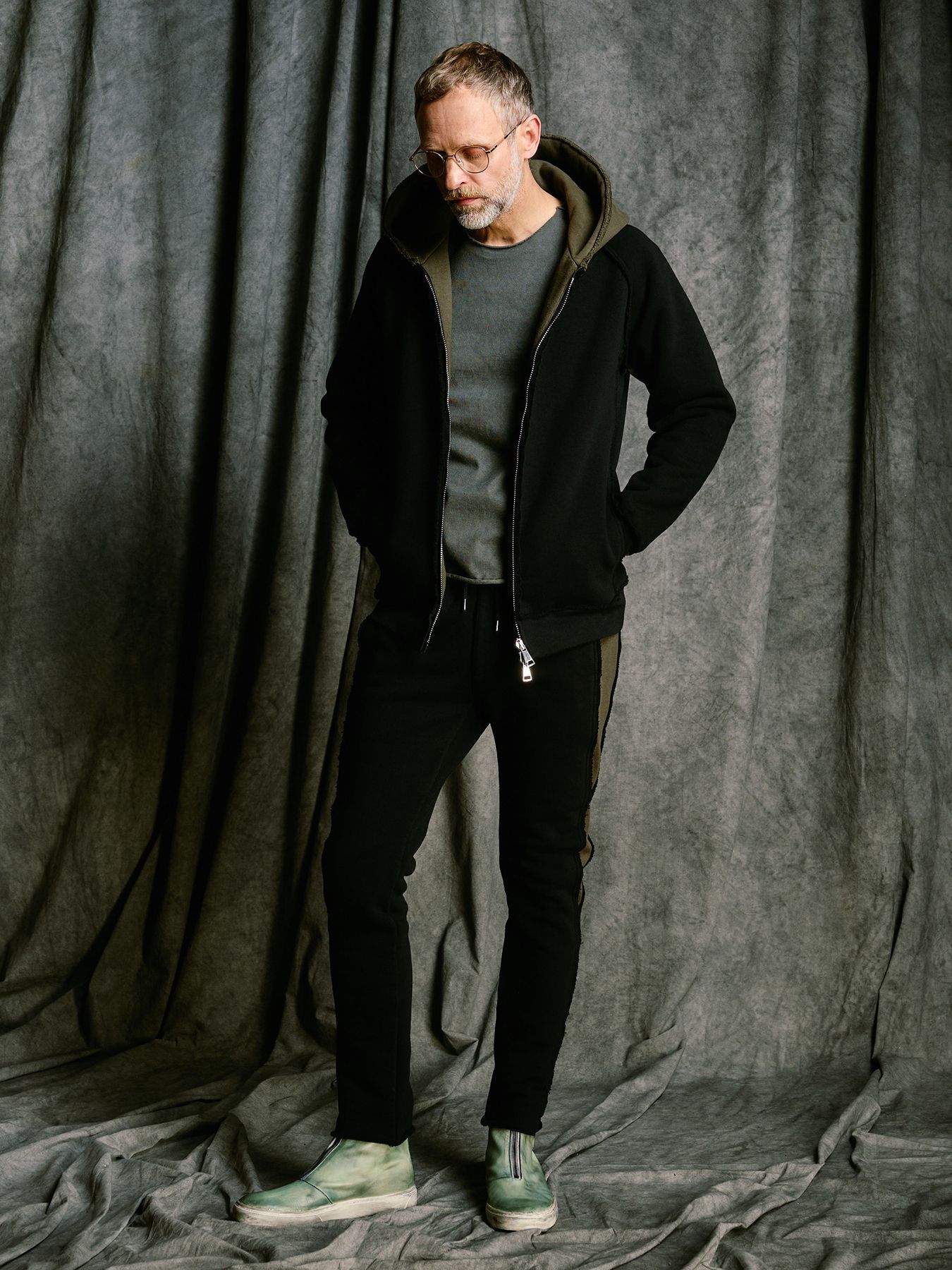 【予約品 4月19日(日) 18時締切】super urake parker / パーカー / ブラック×カーキ