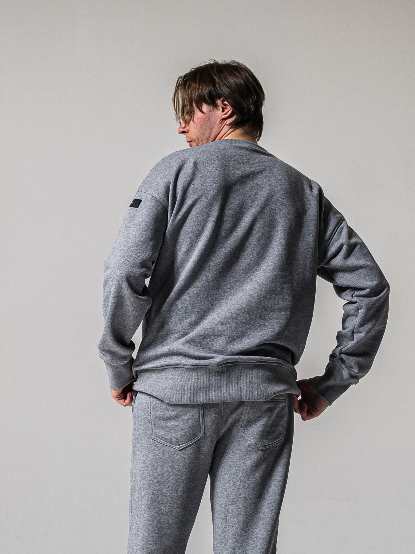 【予約品 11月16日(日) 締切】HF URAKE COLLEGE DROP TRAINER / 裏毛 カレッジロゴルーズ トレーナー / グレー