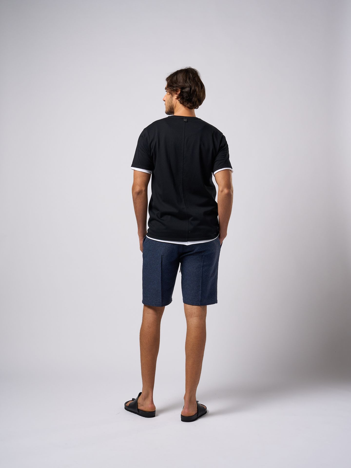【予約品9月19日 10時締め】 cool touch V-neck S/S / VネックTシャツ / ブラック