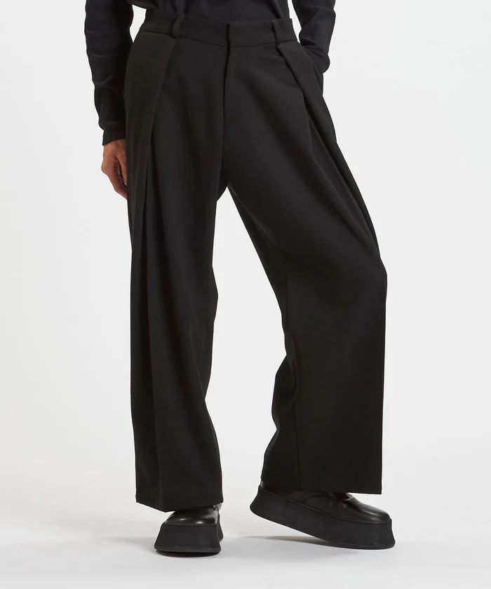 クロスタックワイドトラウザーズブラック【NOID.】