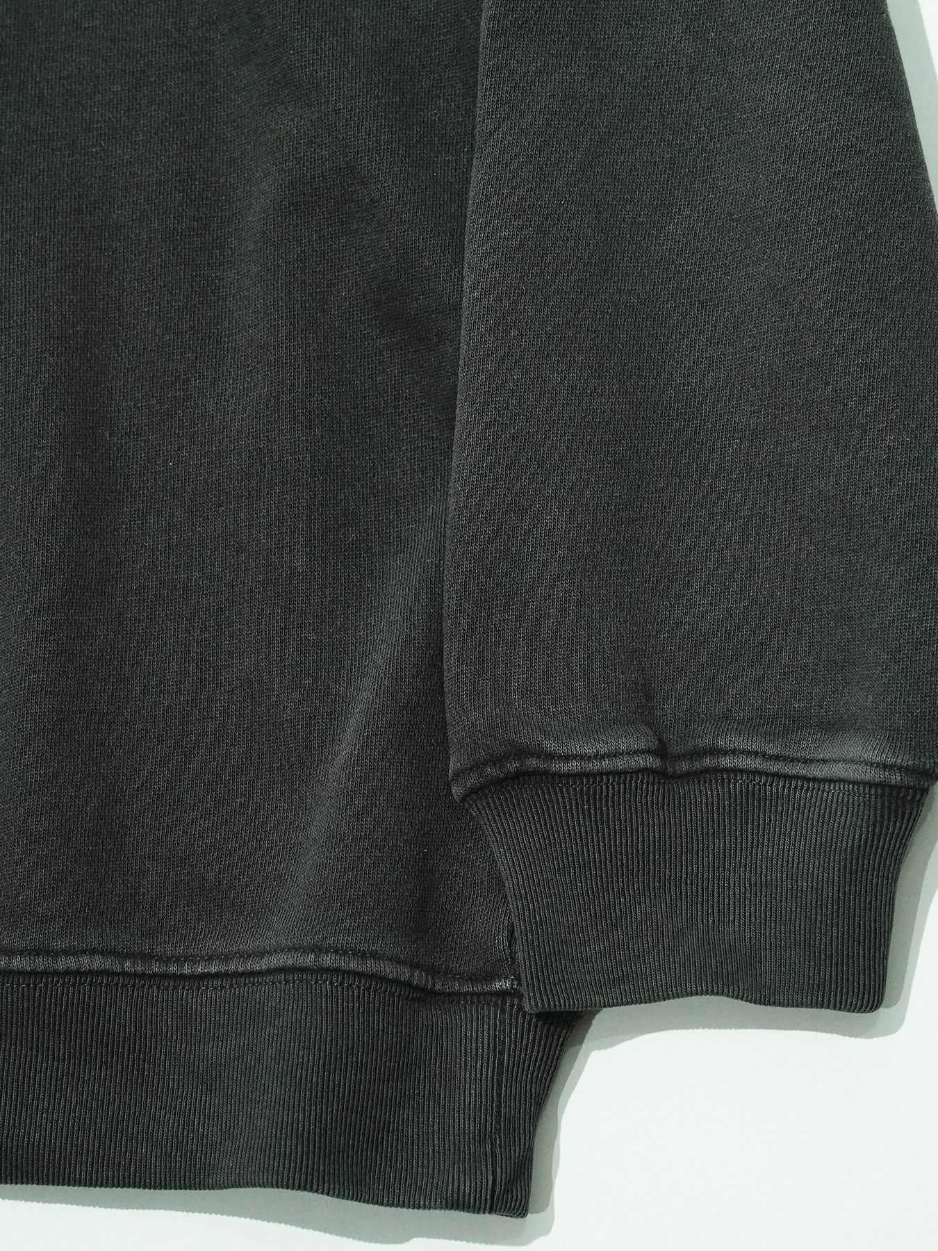 《予約品》 SOFTAGED L/S / スウェットシャツ / チャコール