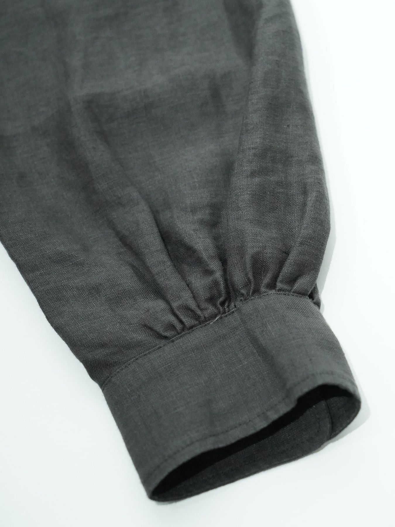 【予約品 2月1日(日) 締切】GATHERLINEN SHIRTS / リネンシャツ / チャコール