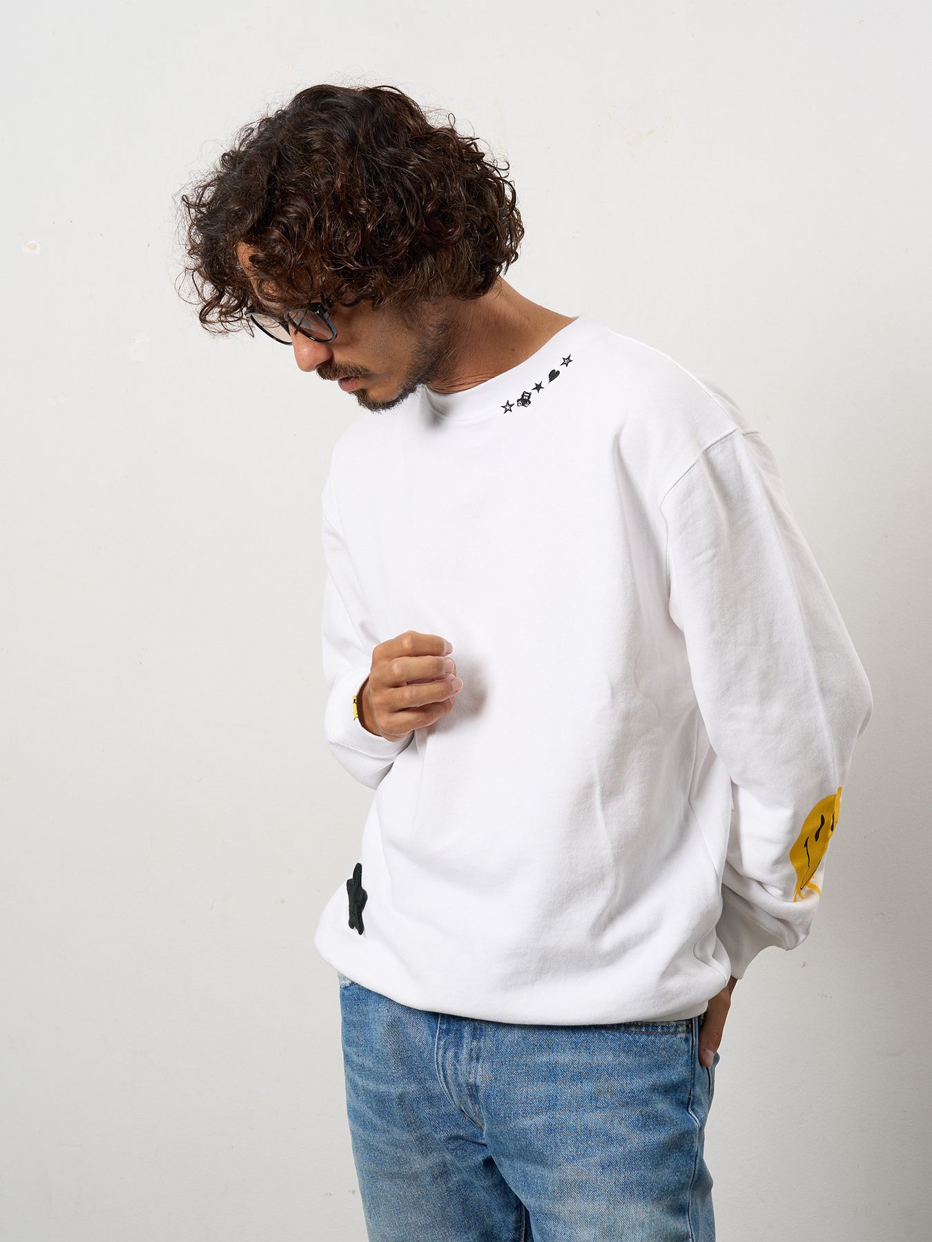 【予約品 10月16日(木) 締切】オーセンティックパイル ウェービーロゴ スマイル ケット スエットシャツ / ホワイト