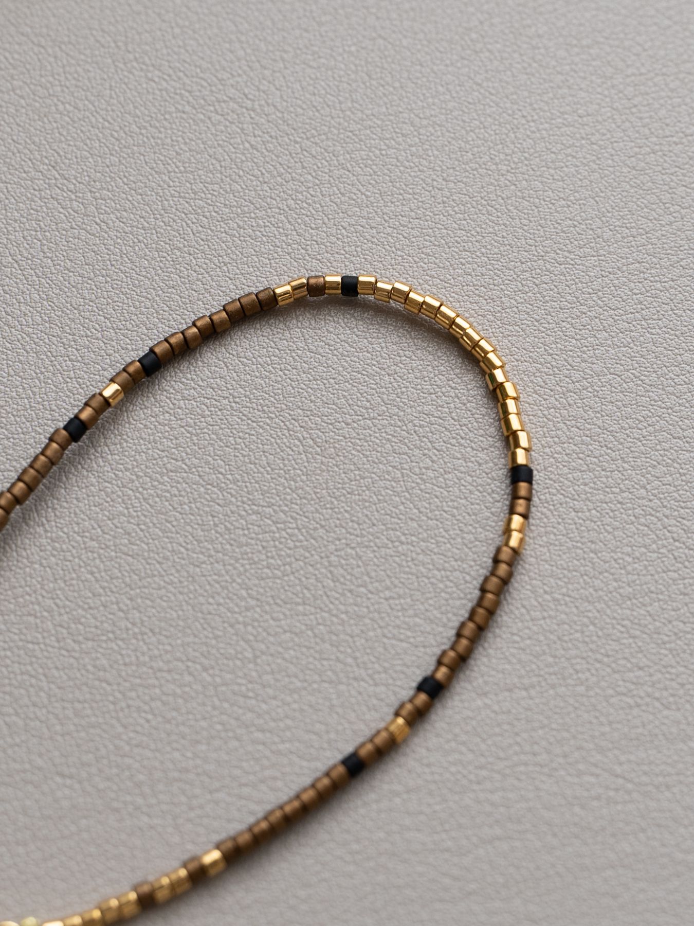 《予約品》 BEADS BRACELET / ブレスレット / コッパー・ゴールド 【Iroquois.SENTI】