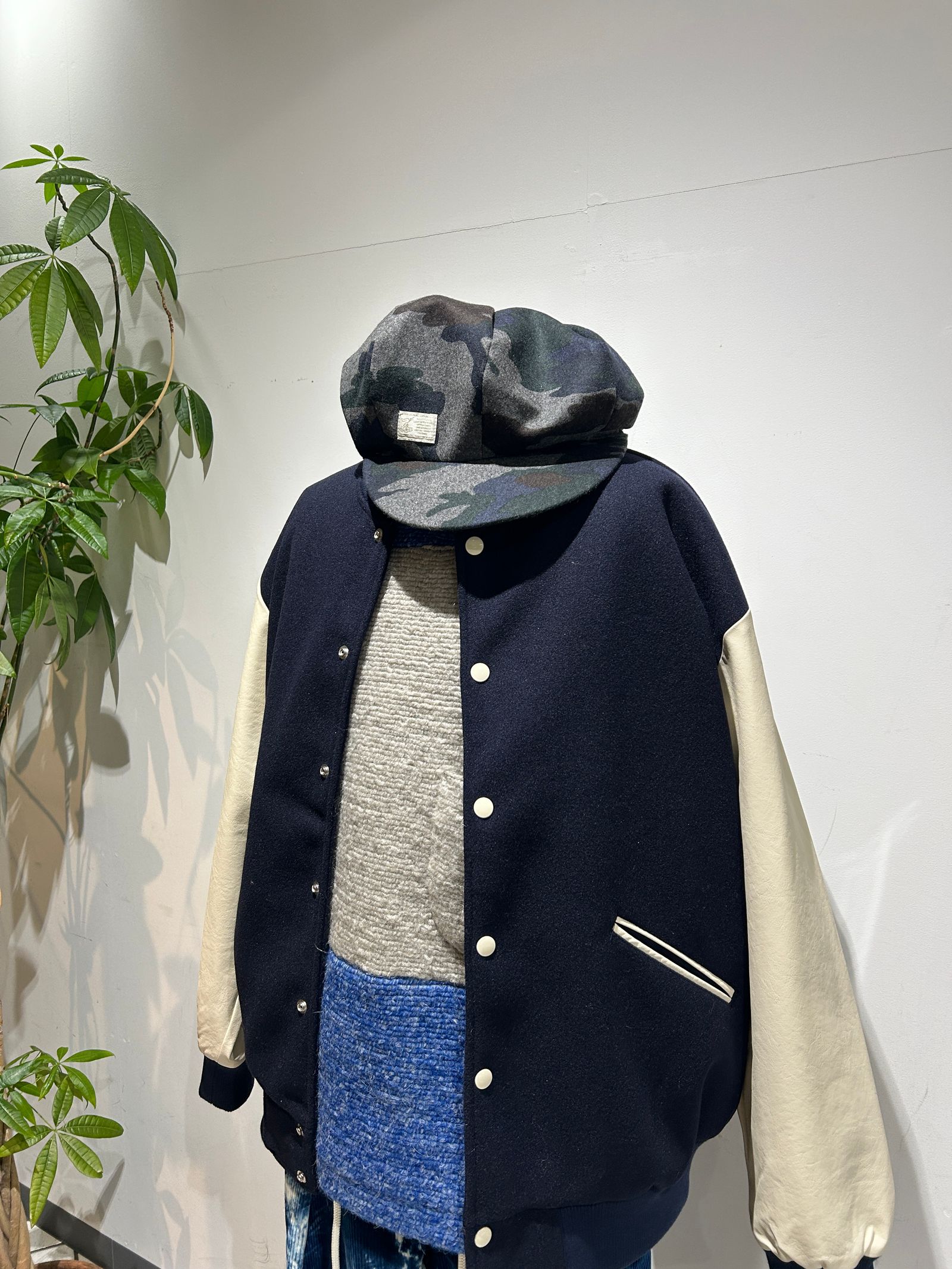 イタリア素材のカットニット切り替えボートネック【A(LeFRUDE)E】