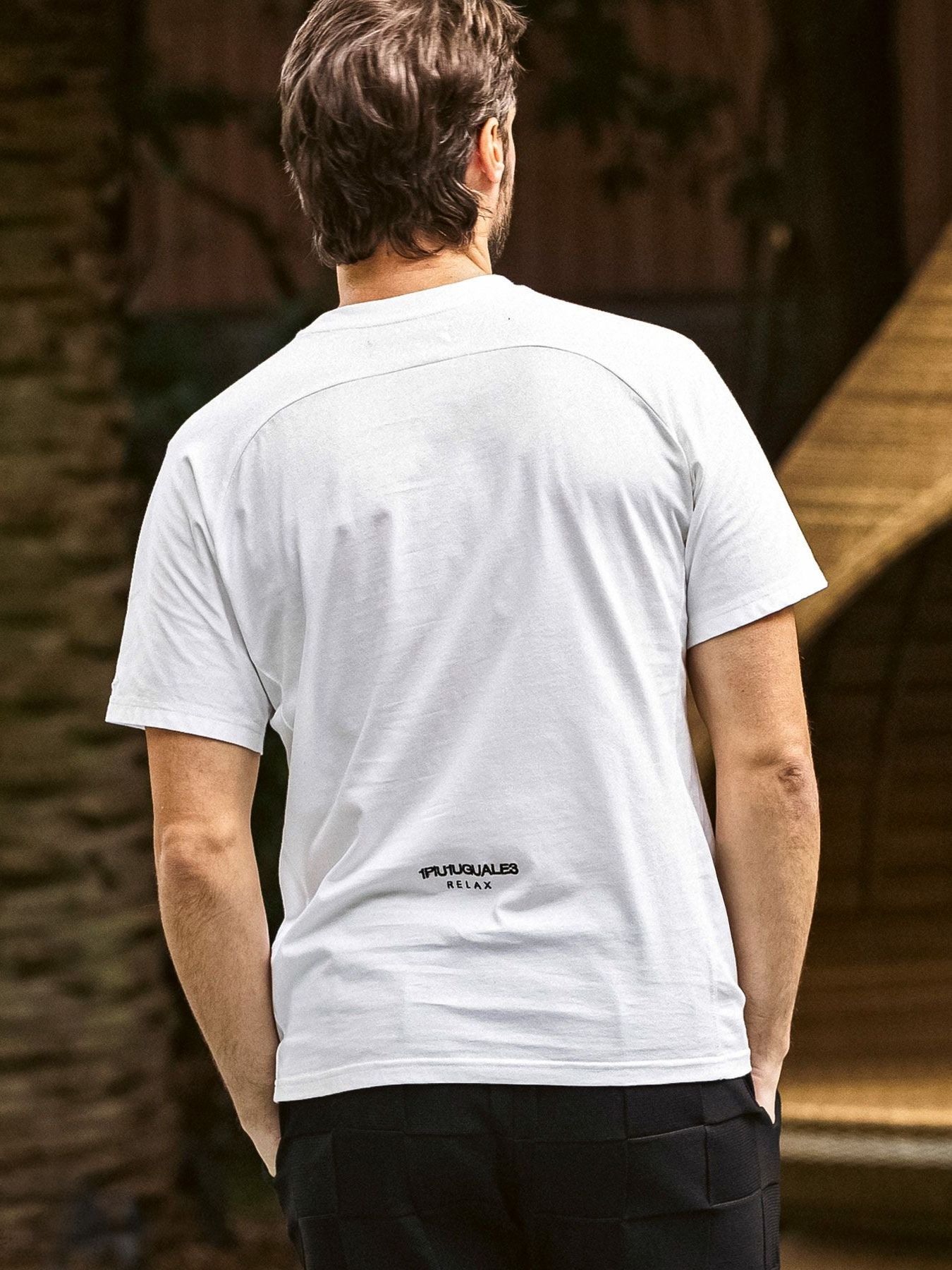 《スヌーピー コラボ》ラインストーン SNOOPY & WOODSTOCK 半袖Tシャツ / ホワイト【PEANUTS × 1PIU1UGUALE3 RELAX】