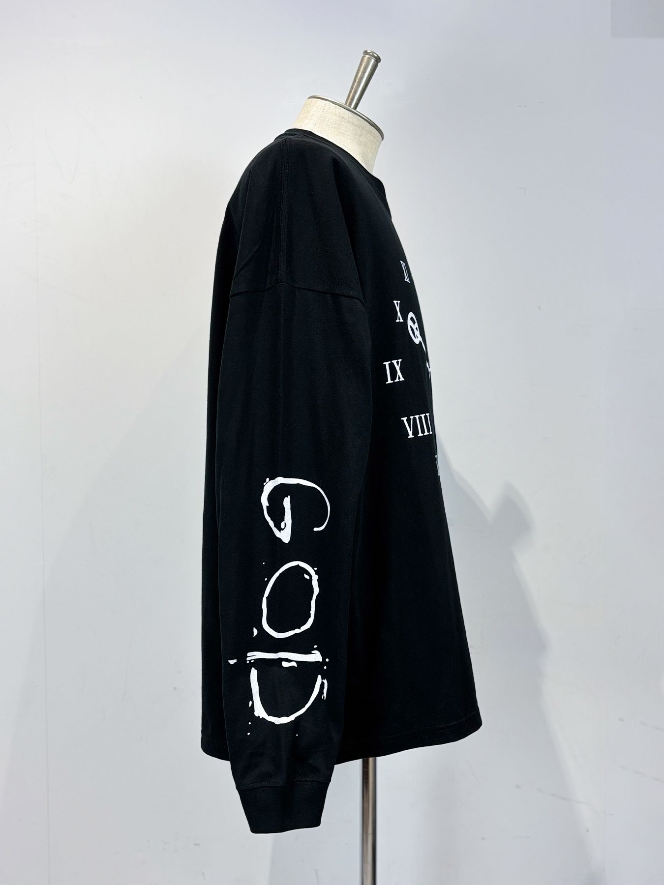 GODSIZE CLOCK 長袖 RELAXED FIT TEE / ブラック