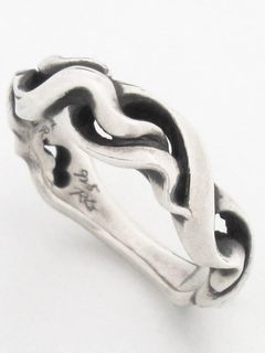 Undulate Flare Ring NEO S / リング