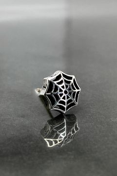 《受注生産》CUT OUT SPIDER WEB STUD / カットアウトスパイダーウェブ ピアス / 注文から1～2週間後入荷予定