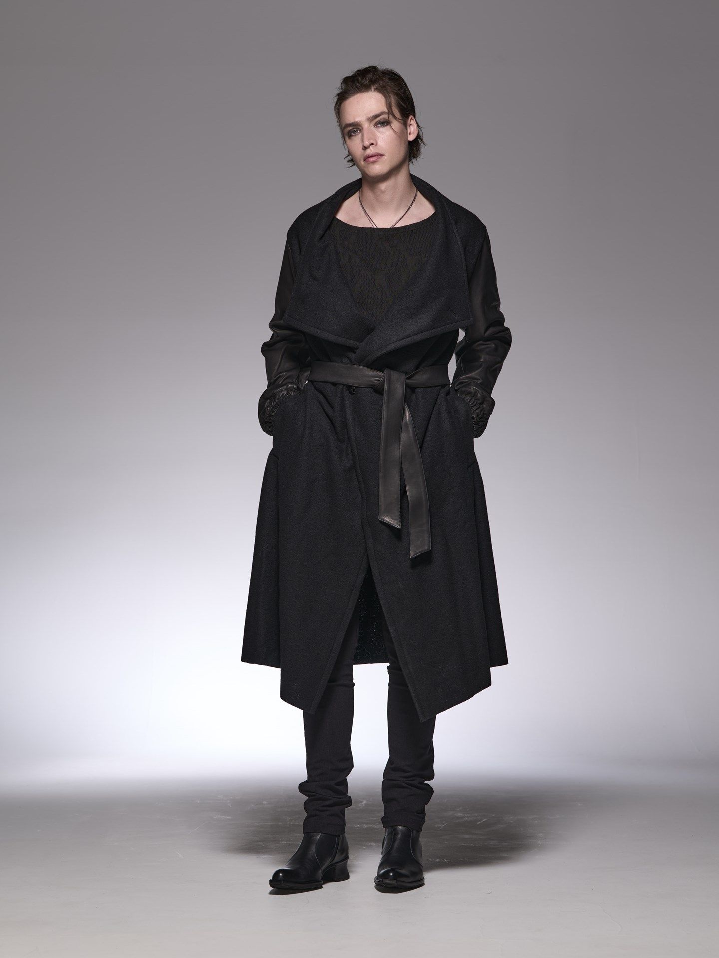 《予約品》 WrapCoat /袖革 ラップコート / ブラック