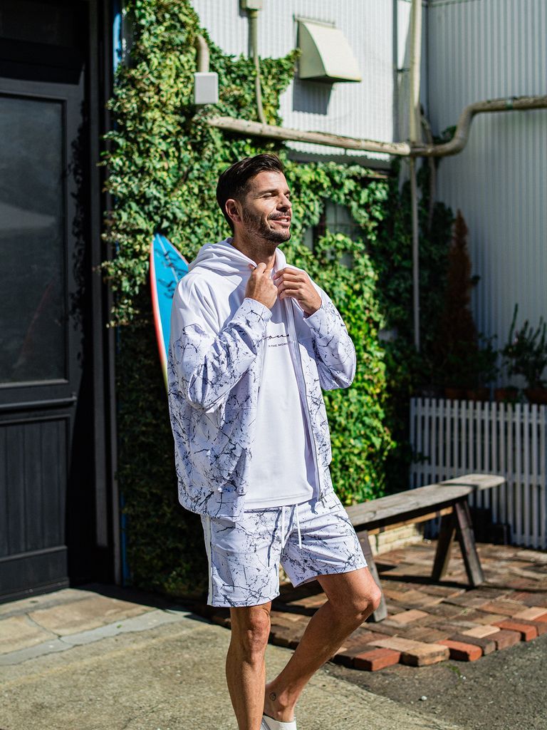 《予約品3月3日18：00締め》 Paisley RUSH OVER ZIPUP HOODIE / ラッシュガードパーカー / ペイントホワイト