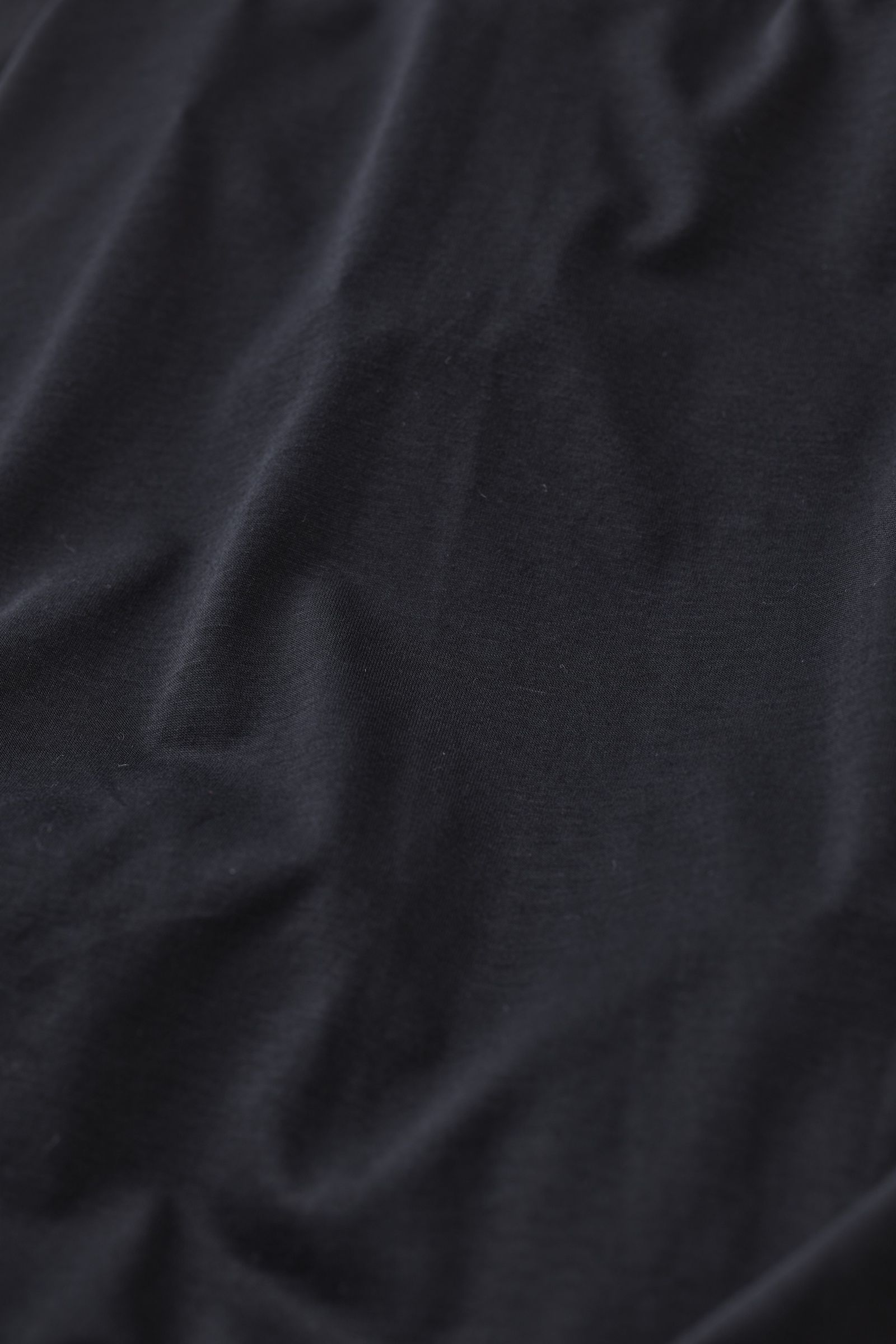《予約》 Viscose Organic Frill V Dolman T-Shirt / ブラック 【THE ONENESS】 12月以降入荷予定