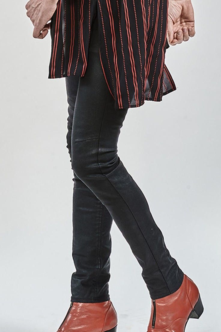 PU coating processing twin power skinny denim pants / BLACK