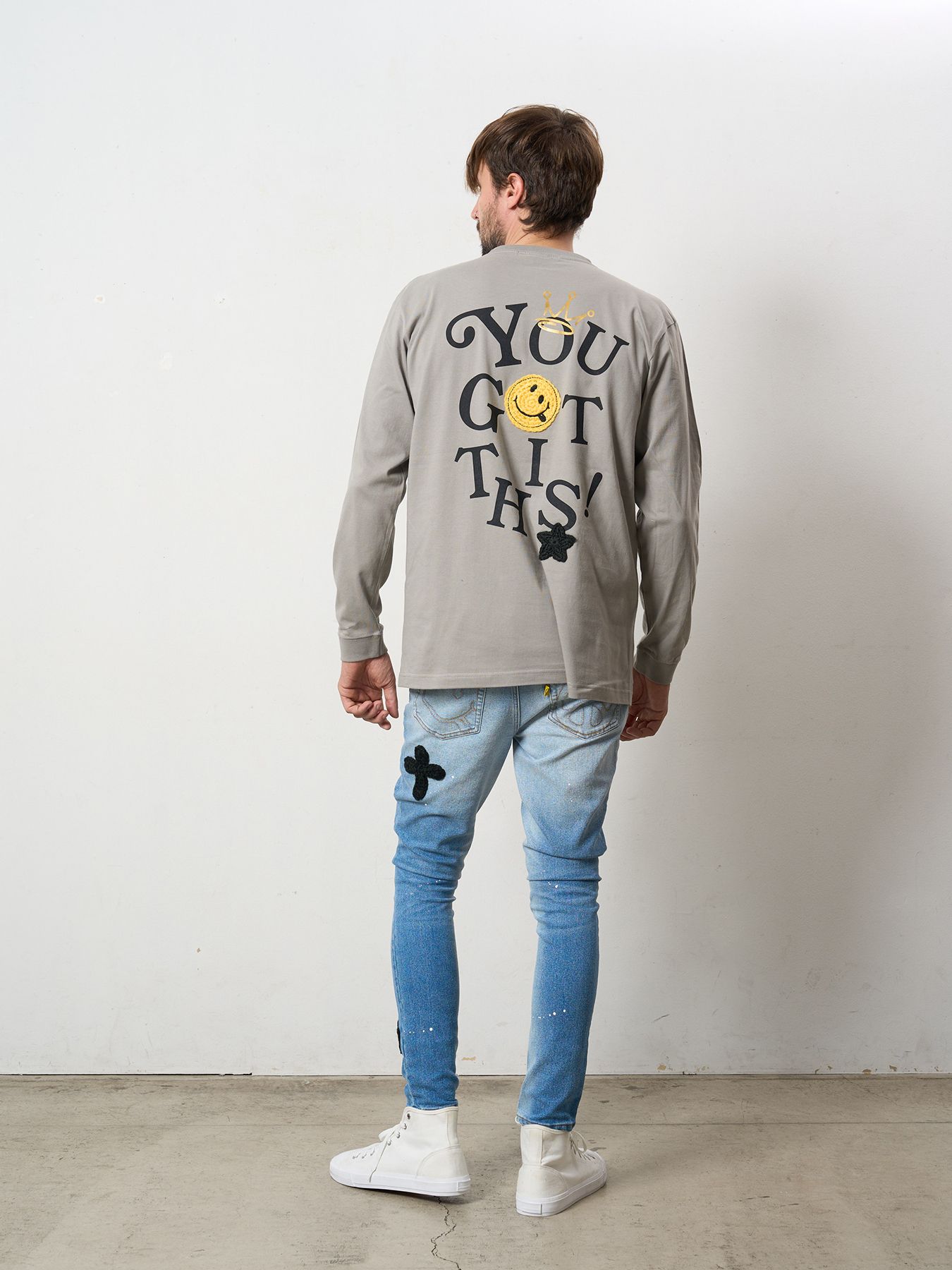 【予約品 5月8日(木) AM10時 締切】 5.6ozコットン天竺 YOU GOT THIS シークインLS Tシャツ / チャコールグレー