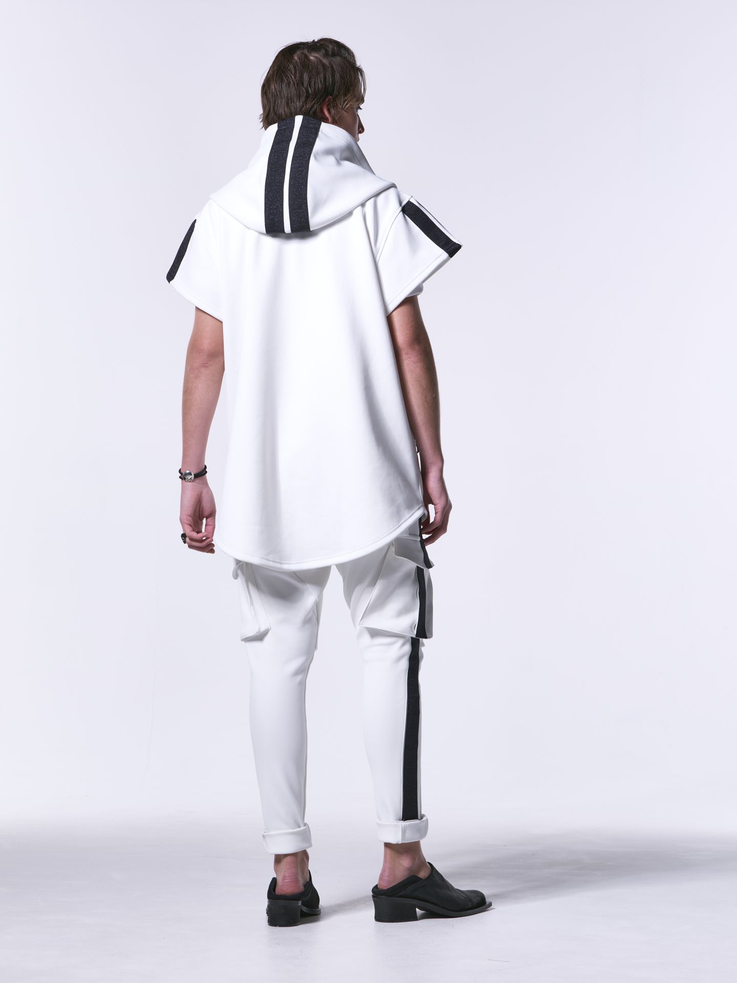 《予約品》 ShortSleevesHoodie / ショートスリーブパーカー / ホワイト