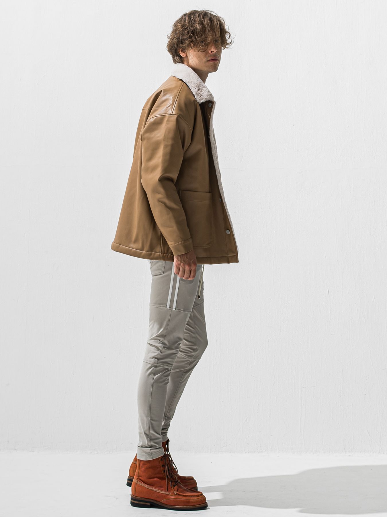【予約品 9月6日(日) 締切】LEATHER FUR COVERALL / レザー ファー カバーオール / ベージュ