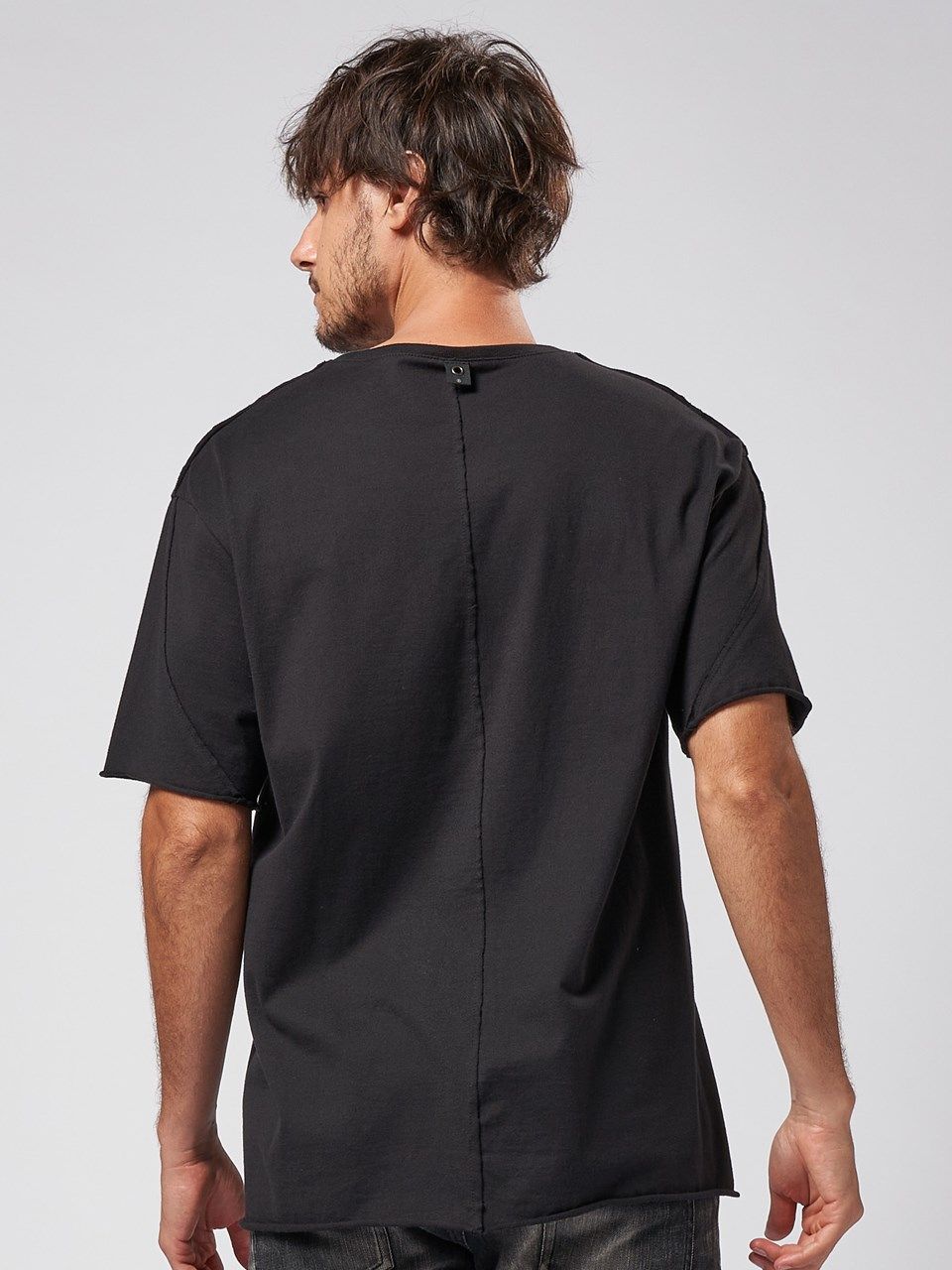 《予約品》 wide cut-off crew-neck S/S / Tシャツ / ブラック