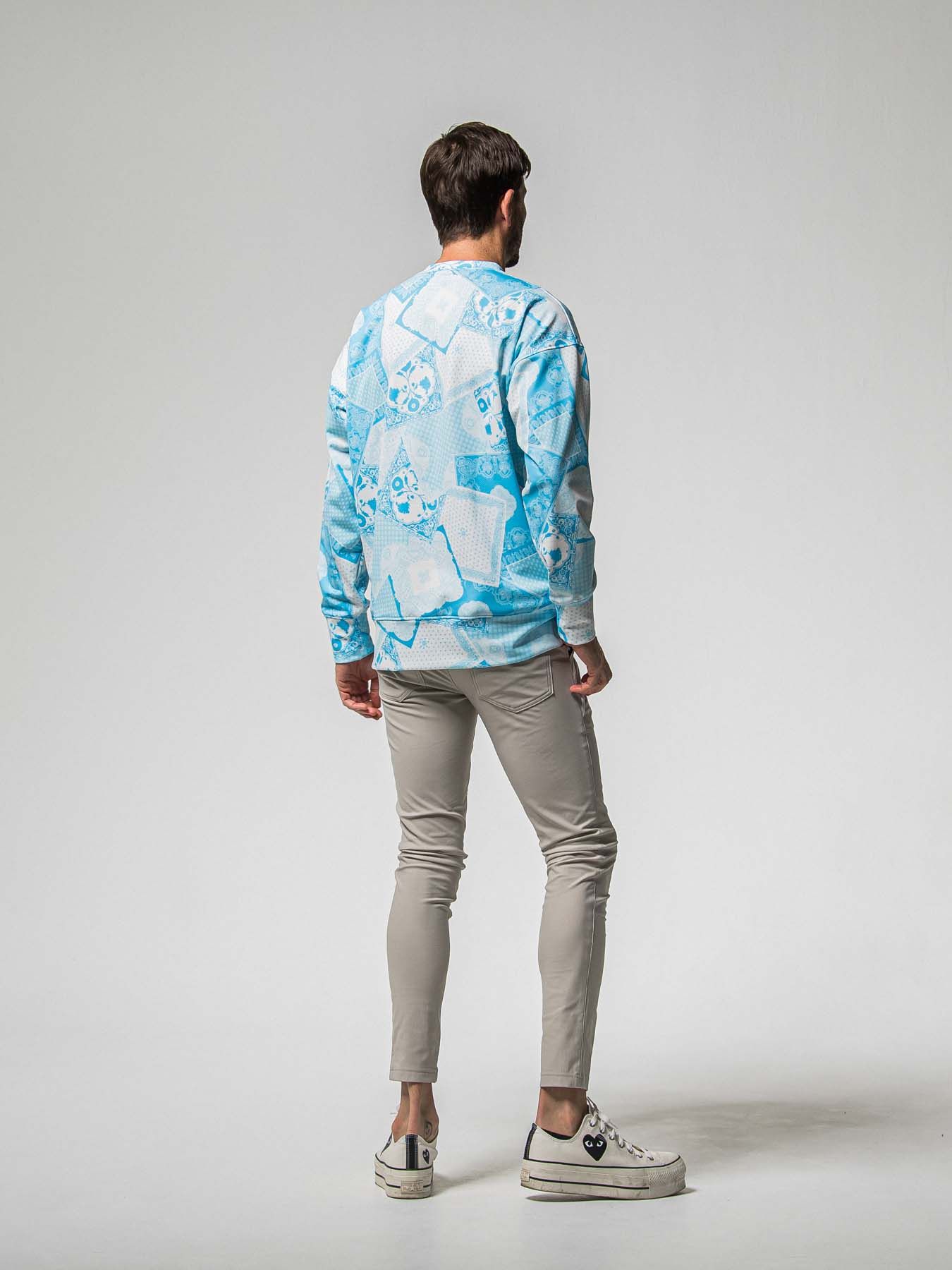 【予約品 8月31日(日) 締切】PAISLEY BACK FLEECE DROP TRAINER / ペイズリー バックフリース ドロップショルダートレーナー / ブルー
