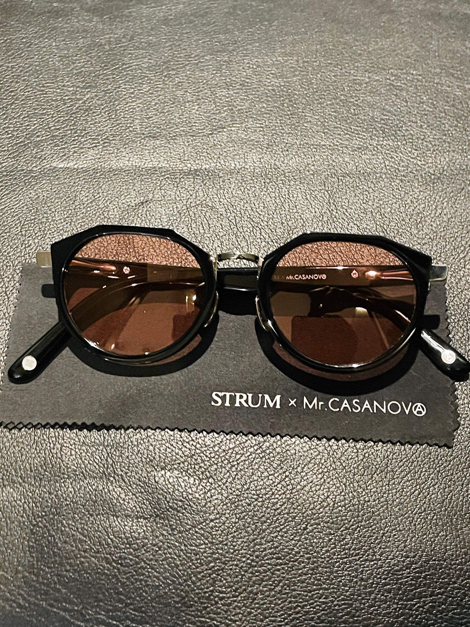 ストラム × ミスターカサノバ アイウエア / Eyewear/ レッド