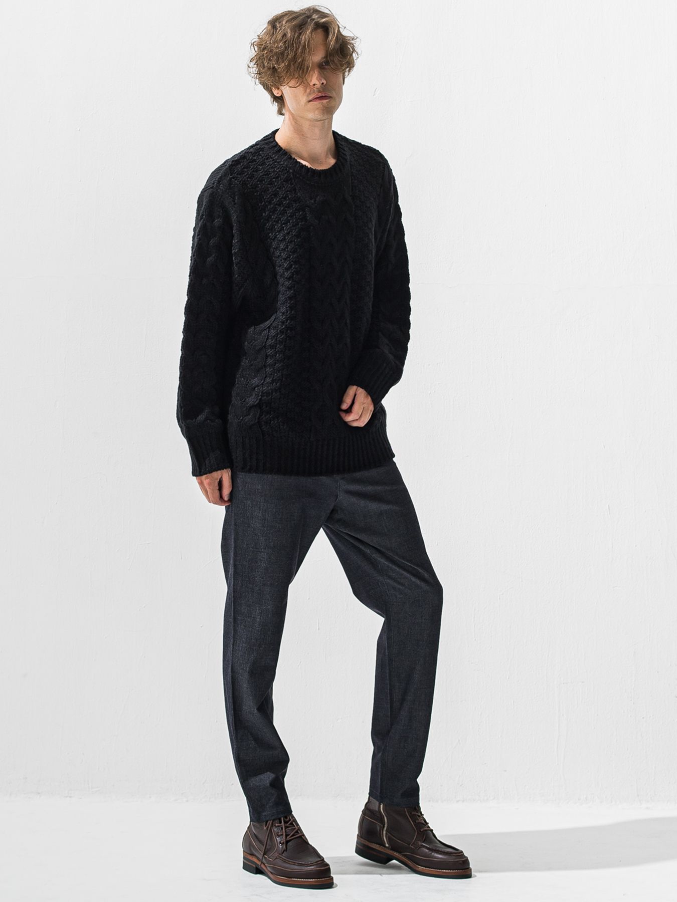 【予約品 9月6日(日) 締切】CABLE LAW SWEATER / ケーブル編みローゲージセーター / ブラック