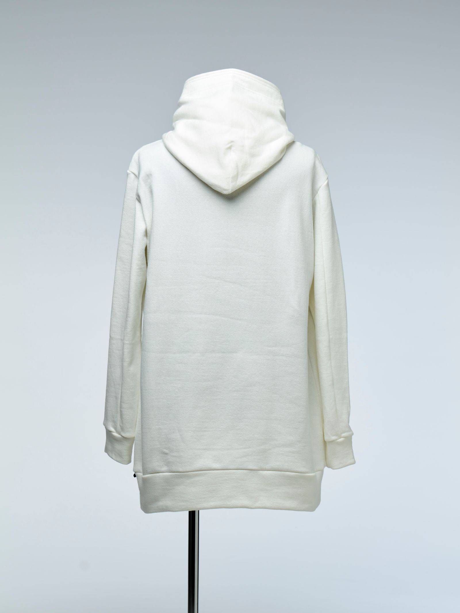 《予約品4月23日18時締め》 LooseHoodie / パーカー  / ホワイト 【THE ONENESS】 6月中入荷予定