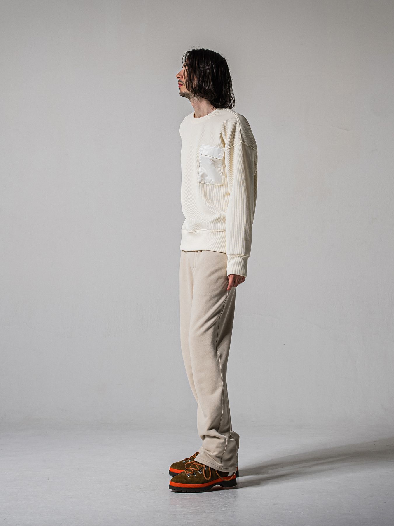 【予約品 11月16日(日) 締切】AZE MILITARY DROP TRAINER / 畔編みニット トレーナー / オフ