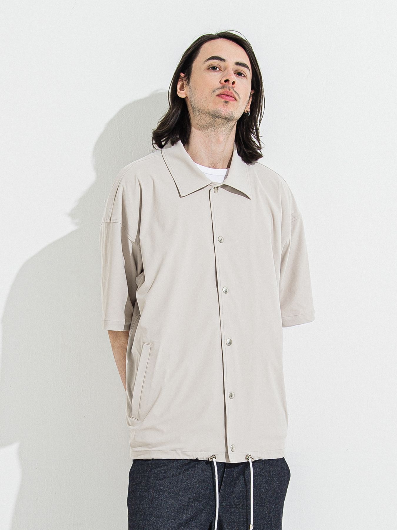 【予約品 】NYLON HALF COACH JACKET / グレージュ