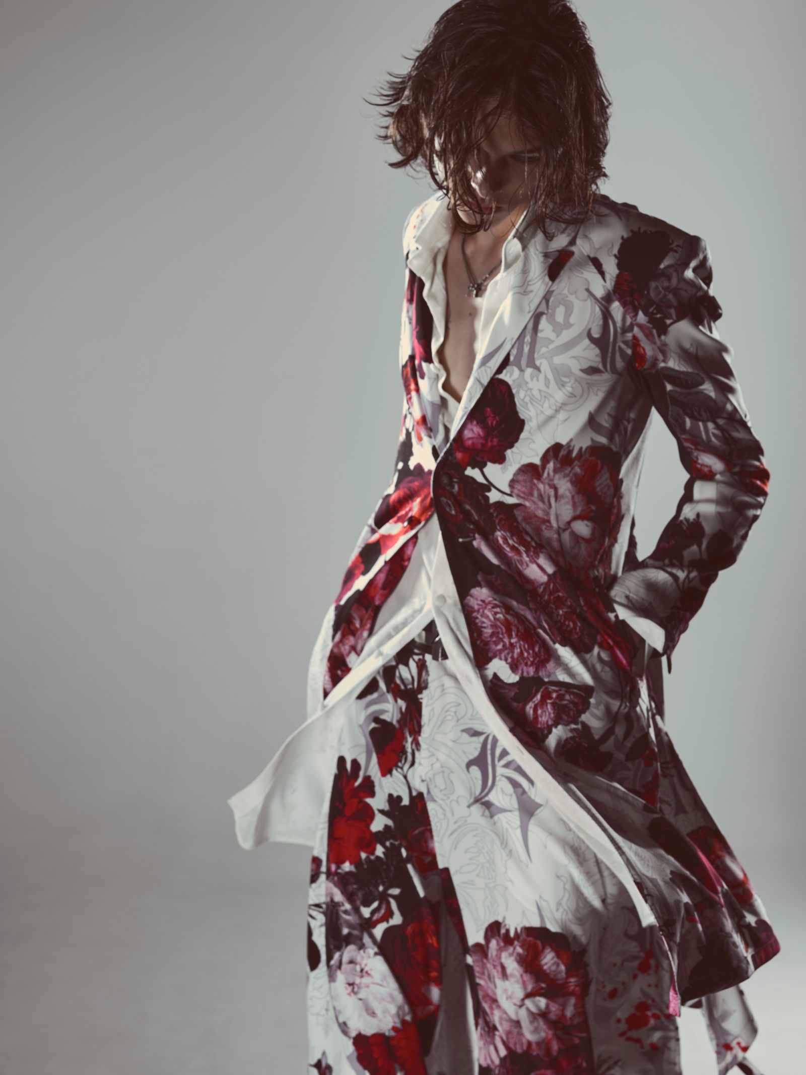 【予約品 6月29日(月) 締切】Goth Flora Suede Satin Flare Jacket / フレアジャケット / ホワイト