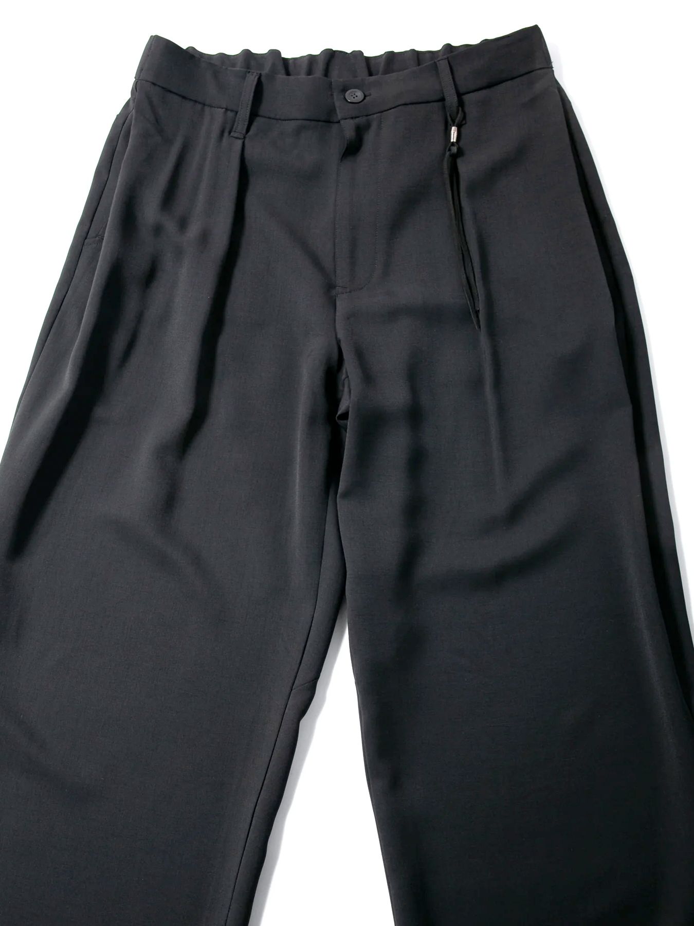 ワイドパンツPolyester Stretch Twill Barrel Wide Pants / ポリエステル ストレッチ ツイル バレル  / ブラック