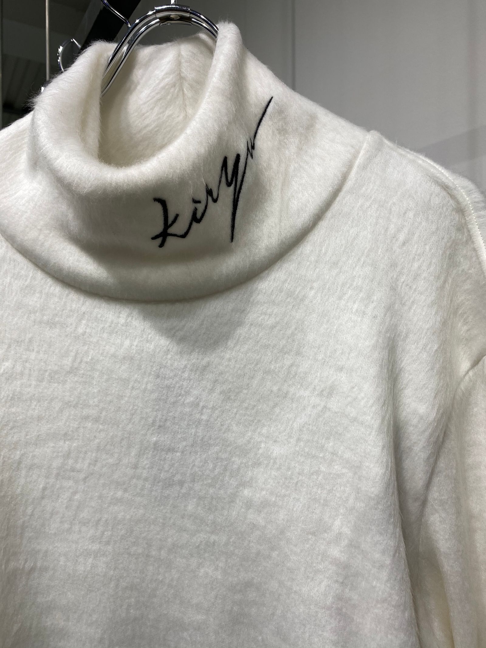 《予約品》 MockNeck モックネック Shaggy / White 【kiryuyrik】 11月入荷予定