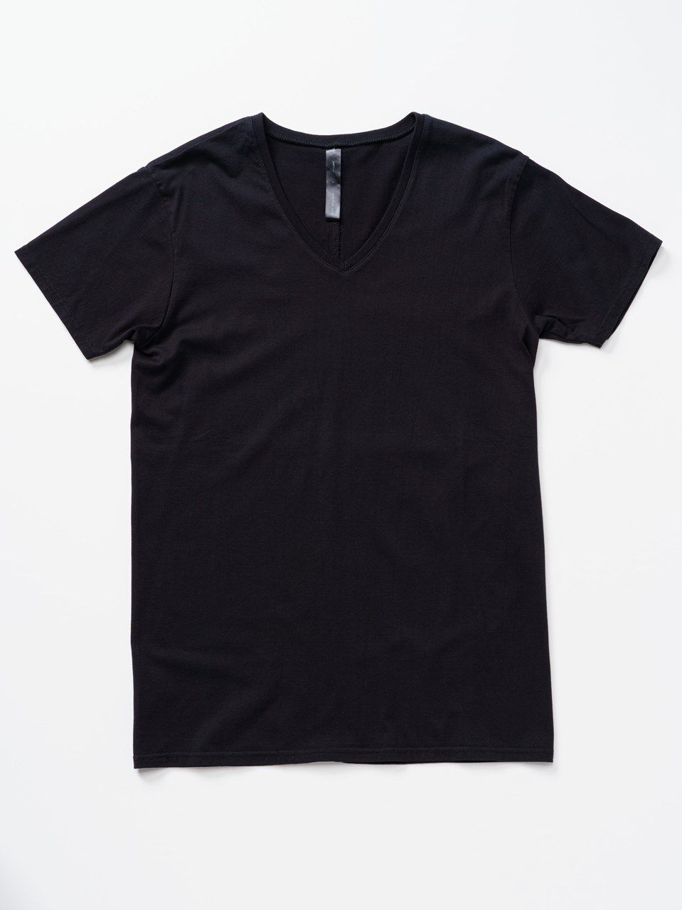 《予約品》 basic V-neck S/S / VネックTシャツ / ブラック